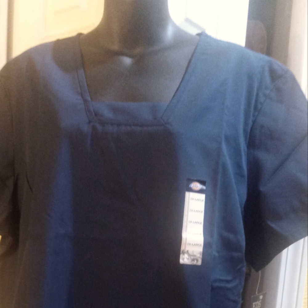 Dickies Women's Uniform Top with pockets